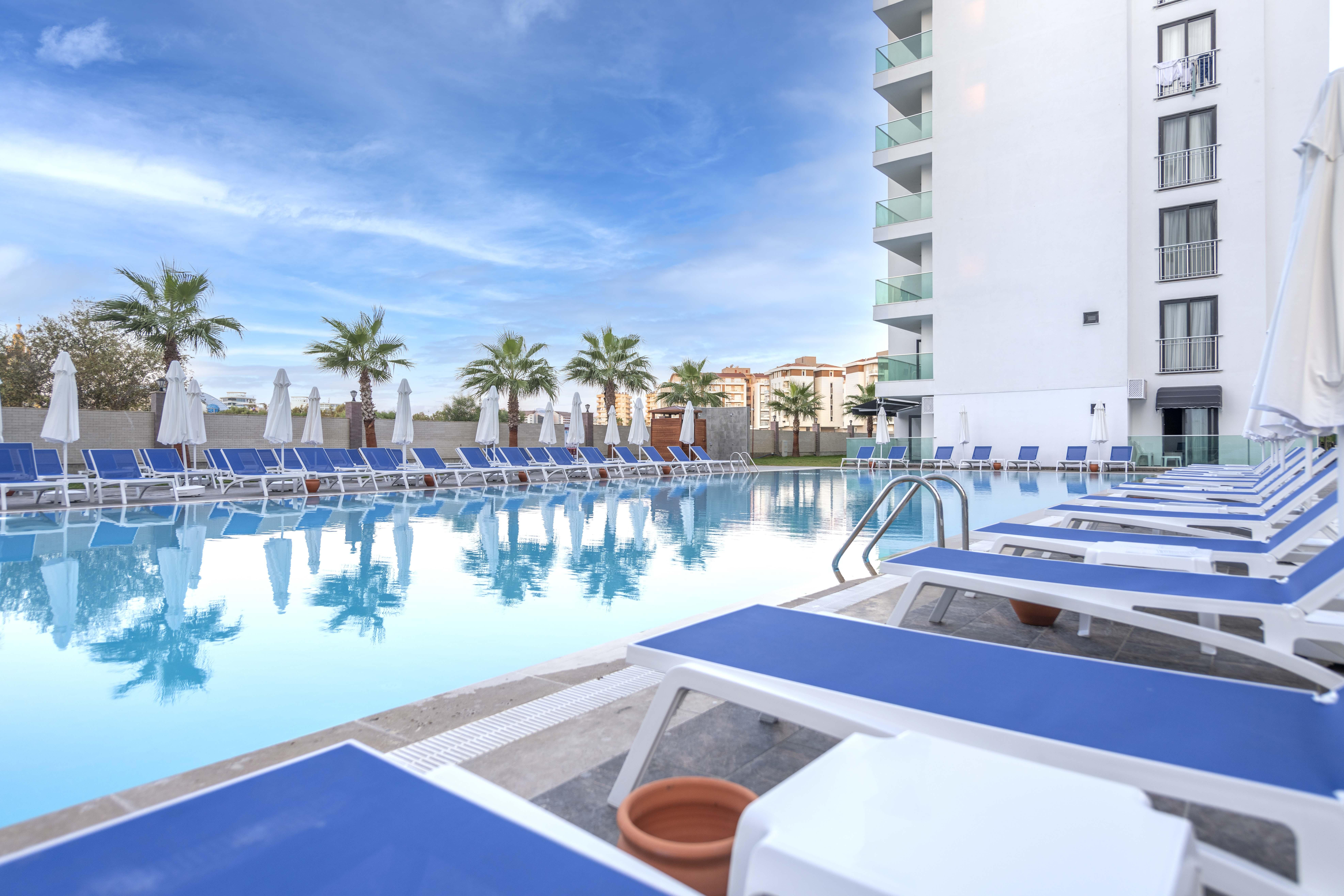 فندق Royal Towers Lara أنطاليا المظهر الخارجي الصورة