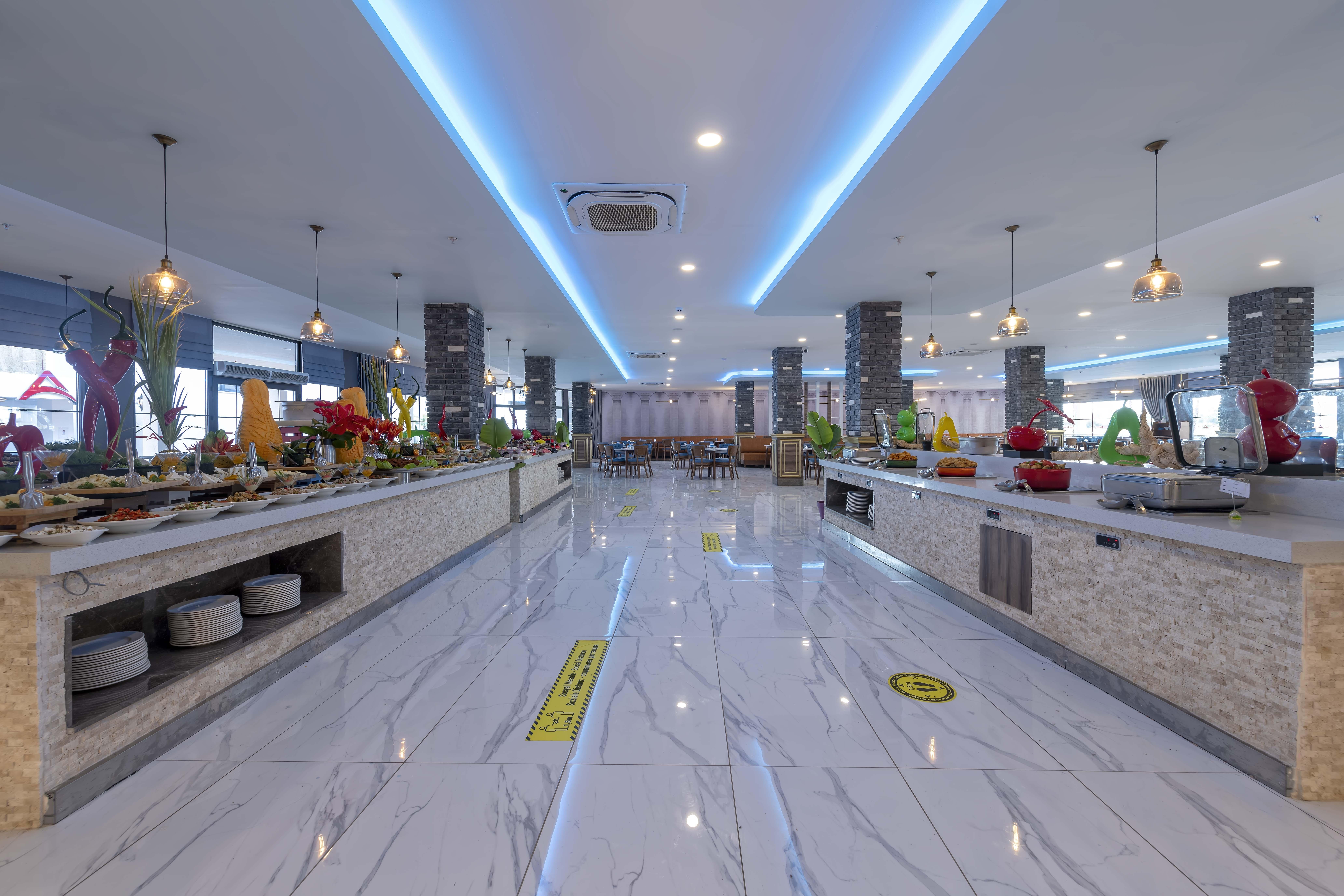 فندق Royal Towers Lara أنطاليا المظهر الخارجي الصورة
